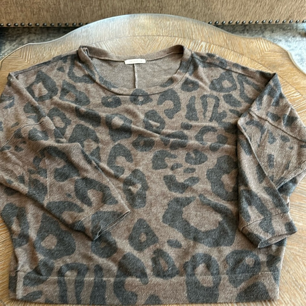 Leopard print light weight sweatshirt material